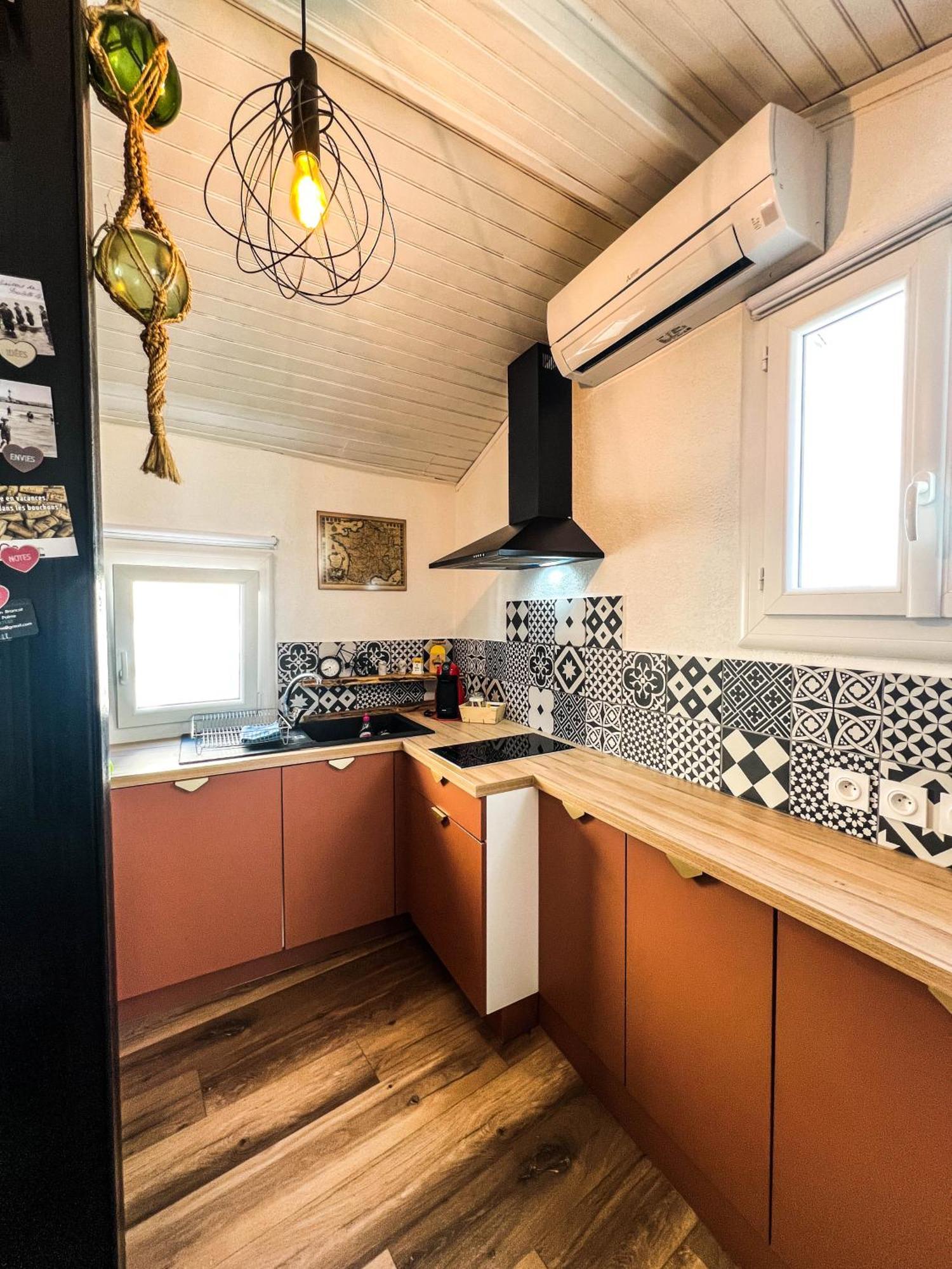 Maisonnette De Pecheur Chauffee Et Climatisee Port-la-Nouvelle Eksteriør billede