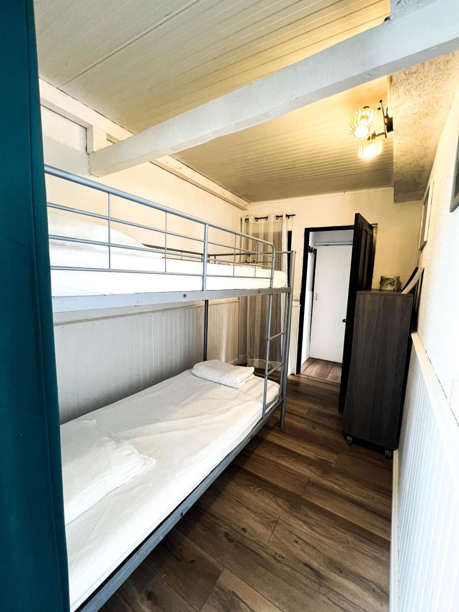 Maisonnette De Pecheur Chauffee Et Climatisee Port-la-Nouvelle Eksteriør billede